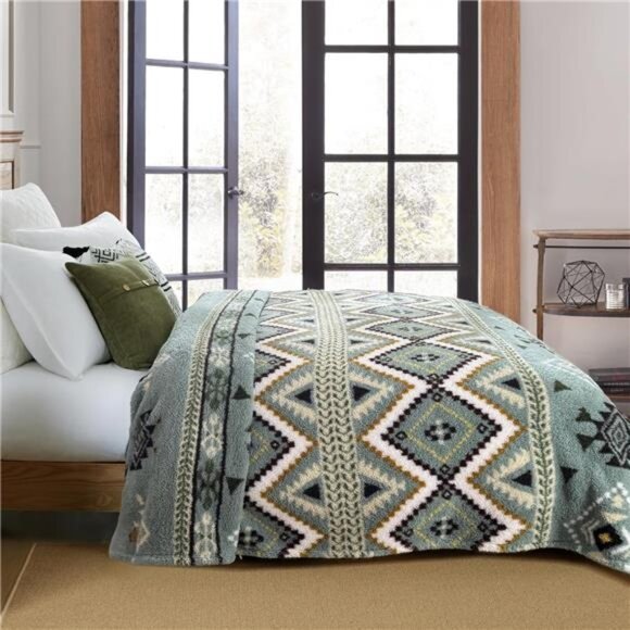 Boho Sherpa Throw Blanket Aztec Olive Green Ultra Soft Warm Cozy Plush Fleece NW - Picture 3 of 5